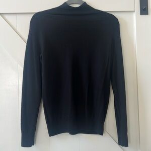 Neiman Marcus cashmere black turtleneck